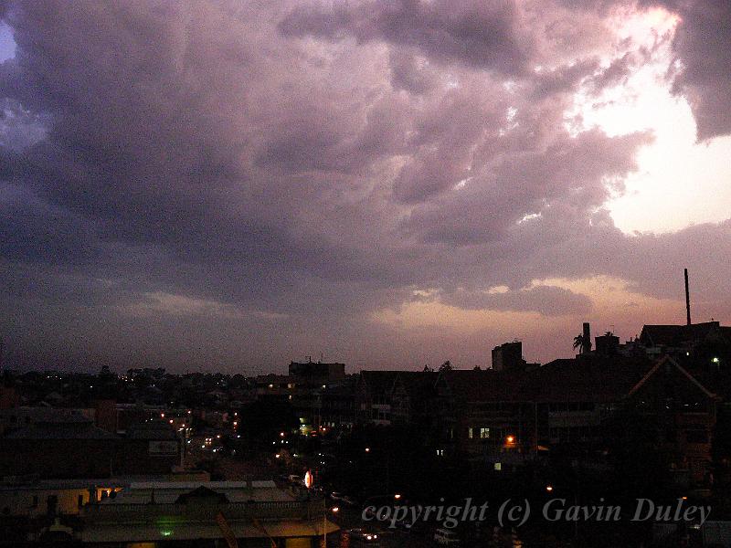 Storm light, South Brisbane P1000673.JPG